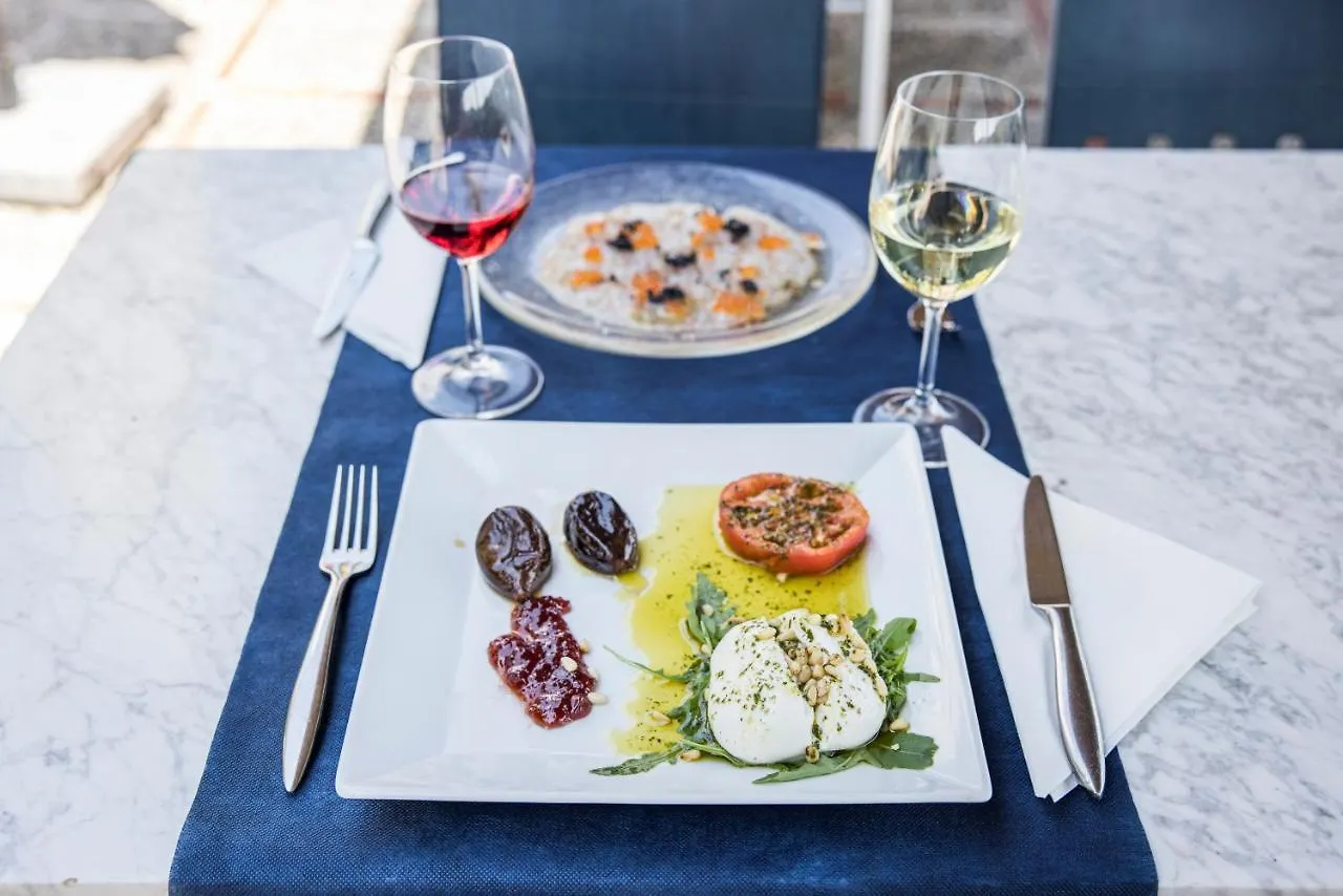 Can Fisa Hotel & Apartments Corbera de Llobregat Spagna
